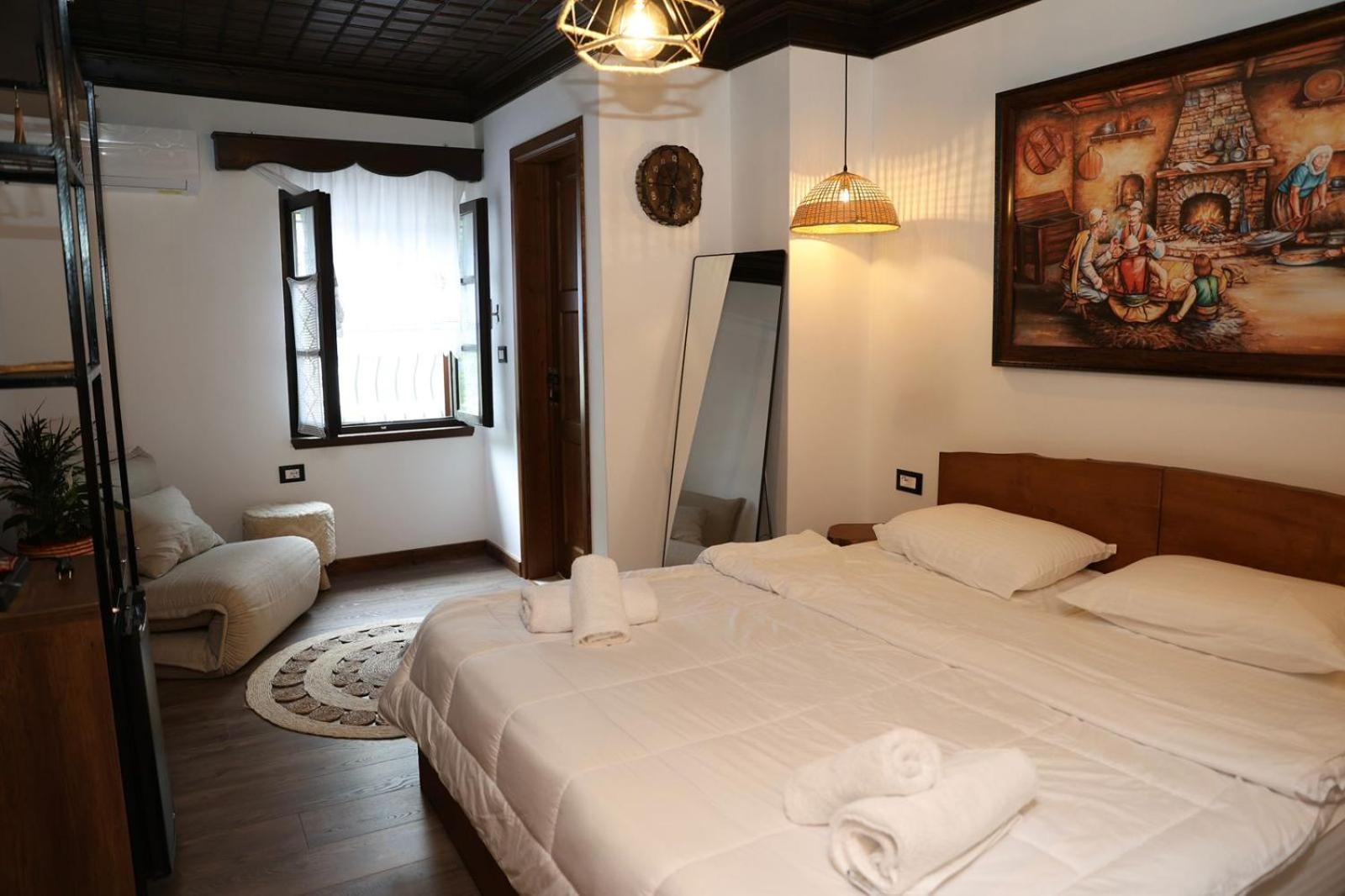 Ador Boutique Hotel Берат Экстерьер фото
